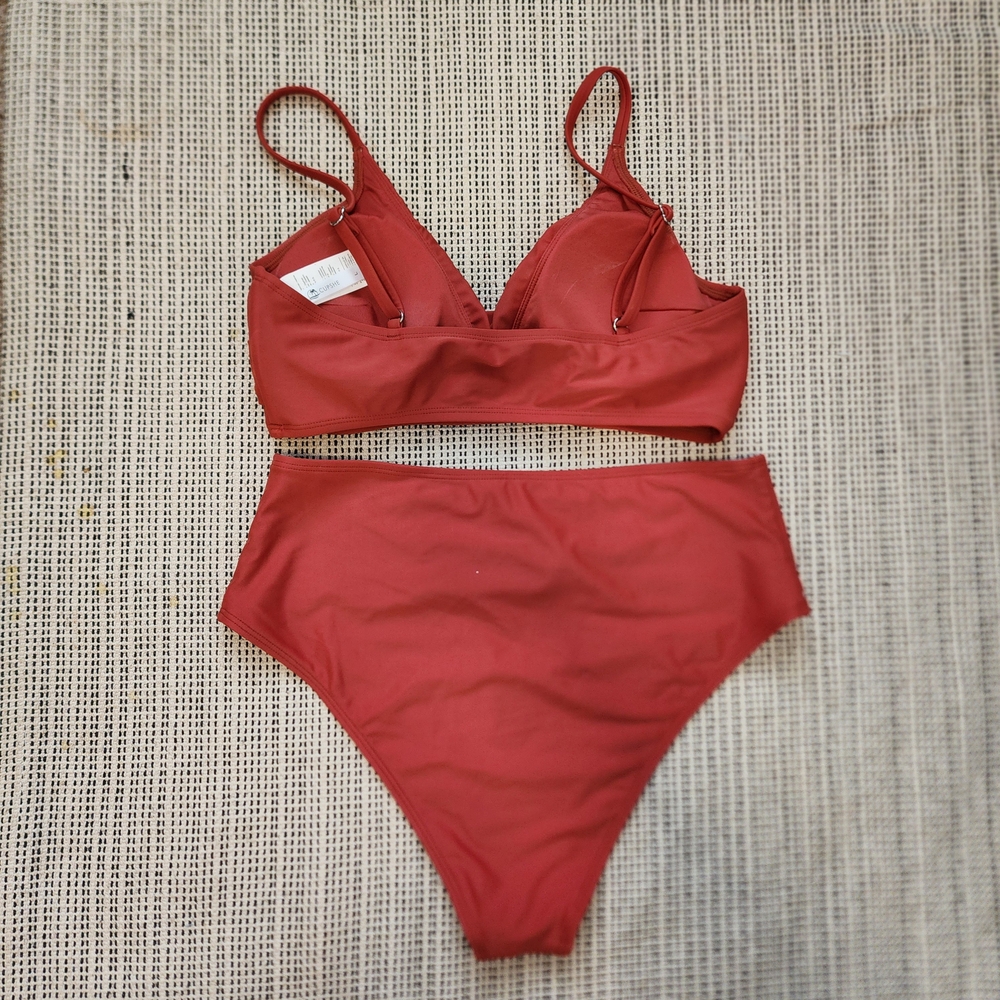 Cup She Rust Bikini Set - Picture 2 of 10